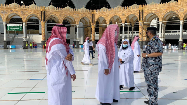 Jemaah Haji 2021 Mulai Berdatangan ke Masjidil Haram, Begini Suasananya (274945)