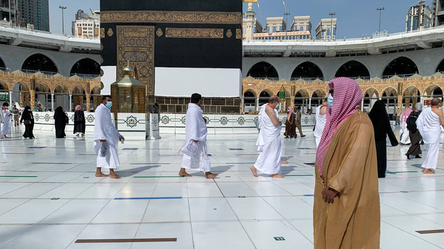Jemaah Haji 2021 Mulai Berdatangan ke Masjidil Haram, Begini Suasananya (274944)