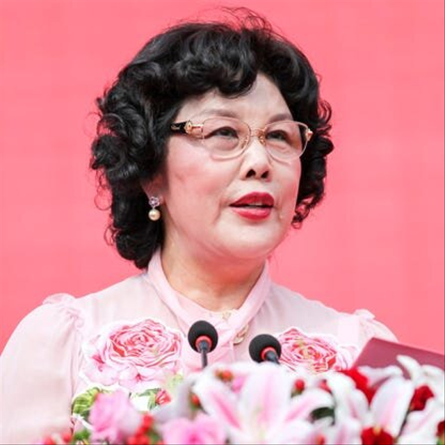 Masuk Jajaran Orang Terkaya di China, Perempuan Ini Dulunya Sopir Traktor (42238)