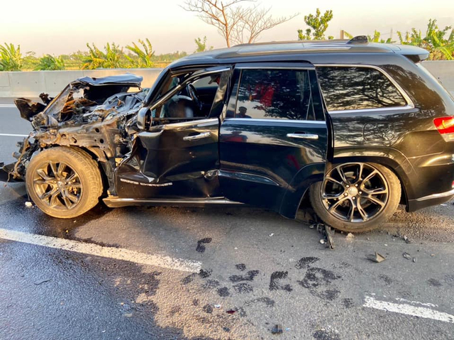 Berita Menarik: Honda CBF190TR; Penerapan Poin Pelanggaran SIM Berlaku Tahun Ini (38374)