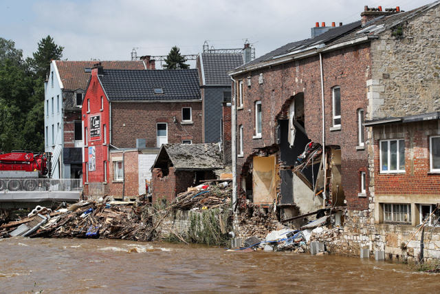 31 Orang Tewas dan 163 Hilang dalam Banjir Besar di Belgia (100744)
