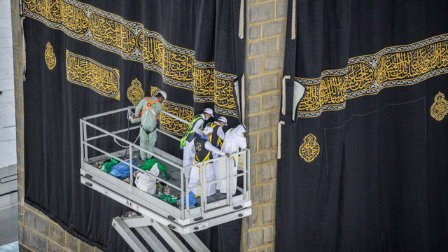Ka'bah dan Kiswah Barunya Senilai Rp 73 Miliar pada Musim Haji 2021 (25918)