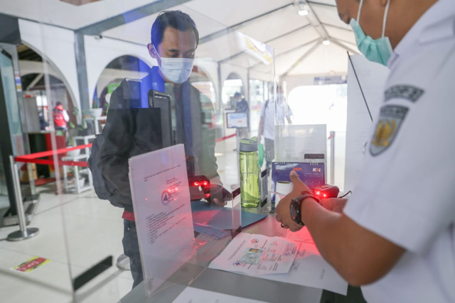 Libur Idul Adha 1442 H, KA Jarak Jauh Hanya Layani Penumpang untuk Kebutuhan Ini (39937)