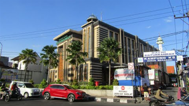 Masjid Baiturrahman di Kampung Jawa, Denpasar, Bali - WIB