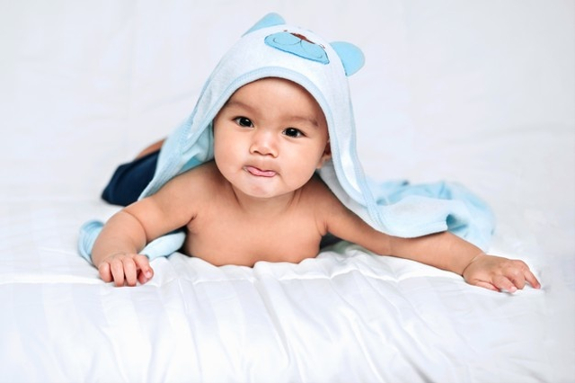 35 Nama Bayi Laki-laki Islami 2 Kata yang Bisa Jadi Inspirasi (488118)