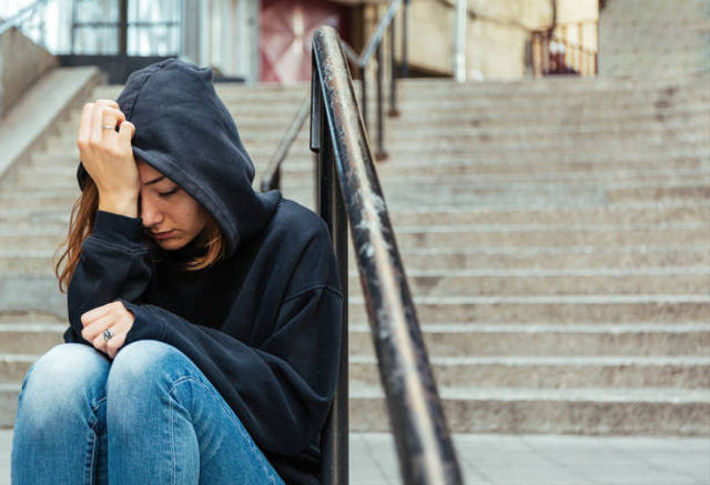 Kata Ahli Soal 7 Fakta Quarter Life Crisis dan Cara Menghadapinya (482684)