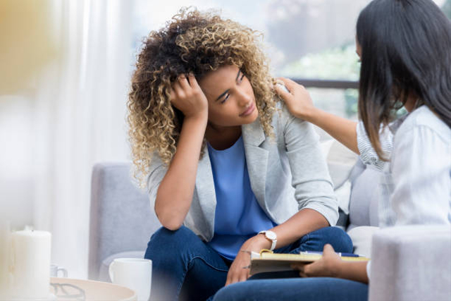 Kata Ahli Soal 7 Fakta Quarter Life Crisis dan Cara Menghadapinya (482678)