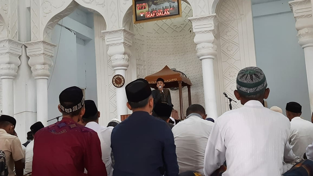 Suasana Salat Idul Adha di Masjid Raya Keumala, Pidie (37693)