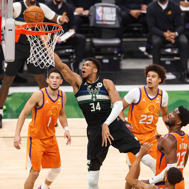 Phoenix Suns vs Milwaukee Bucks. Foto: Reuters via USA Sports Today