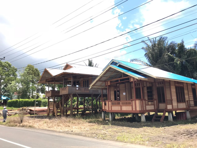 Rumah Adat Sulawesi Utara, Walawengko dan Silidan yang Khas (97453)