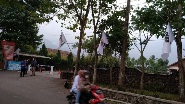 PPKM Darurat, 30 Hotel dan Restoran di Garut Kibarkan Bendera Putih (26436)