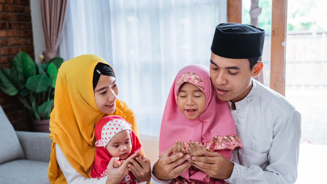 Ilustrasi keluarga muslim. Foto: Shutterstock