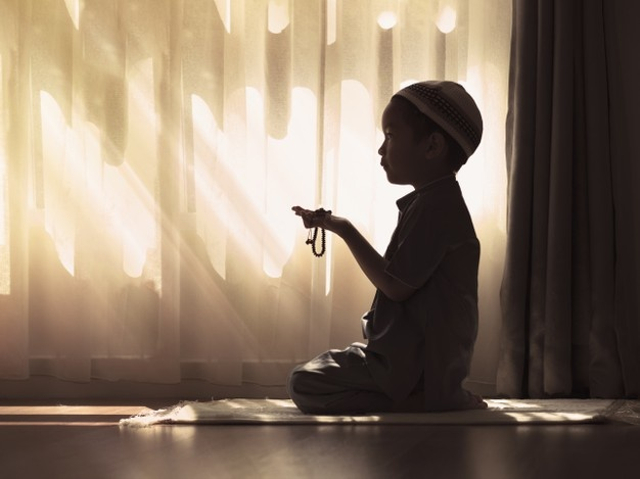 Doa Ibu untuk Anak agar Saleh, Bertakwa, dan Cerdas (37505)