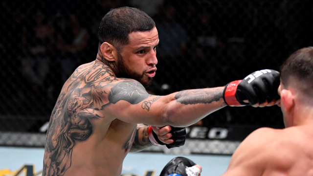 Petarung UFC Ini Klaim Tak Terkalahkan dalam 200 Duel di Penjara & Jalanan (28702)