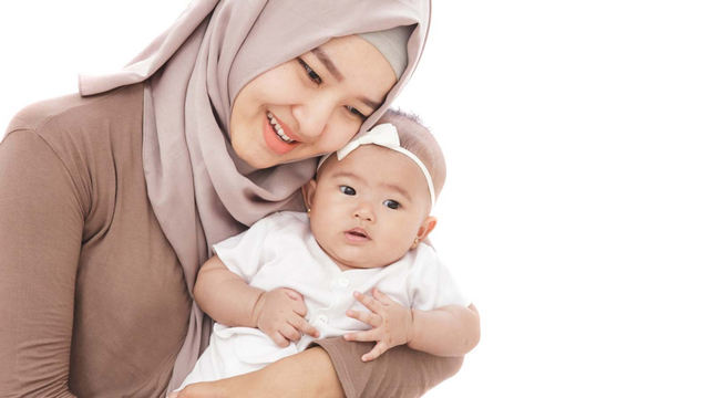 Ilustrasi ibu dan bayi perempuan. Foto: Shutter Stock