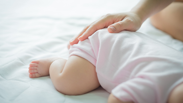 Ada Memar pada Tubuh Bayi Baru Lahir, Normal Enggak Sih? (81180)