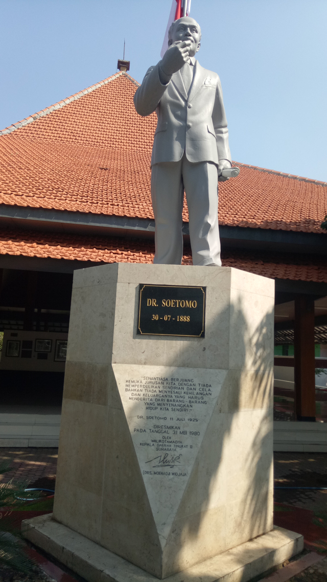 Museum Dr. Soetomo (Dokumentasi Pribadi)