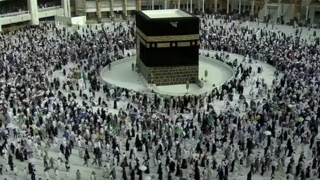 Tawaf Wada Haji 2021, Suasana Paling Ramai di Sekeliling Ka'bah Setahun Terakhir (491497)