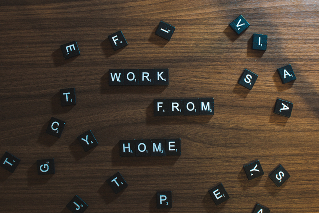 Kerja dari rumah, produktivitas meningkat atau malah anjlok? (Sumber Foto: Nelly Antoniadou via Unsplash) 