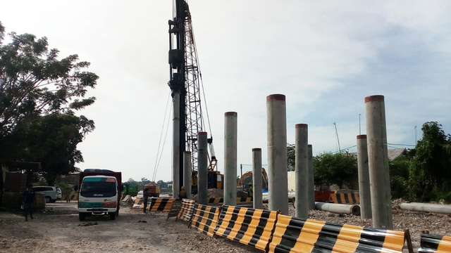 Progres Pembangunan Jembatan Penghubung Bojonegoro-Tuban Capai 26 Persen (377649)