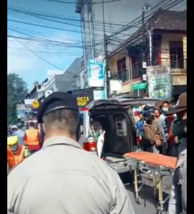 Screenshot instagram : Evakusi korban yang tewas dalam perkelahian di Denpasar, Bali - IST