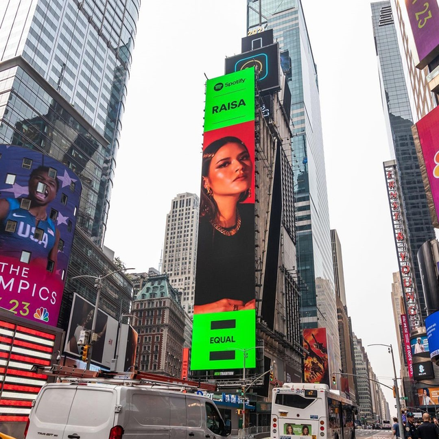 Wajah Raisa Terpampang di Billboard Times Square New York. Foto: Instagram/raisa6690