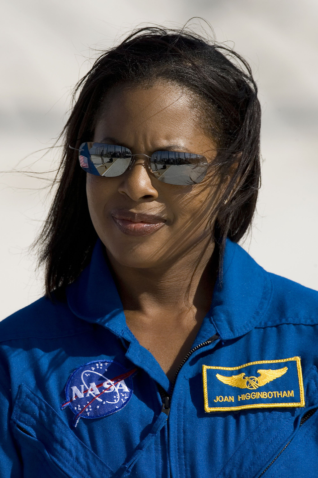 Mantan astronaut perempuan NASA, Joan Higginbotham. Foto: Matt Stroshane/Getty Images