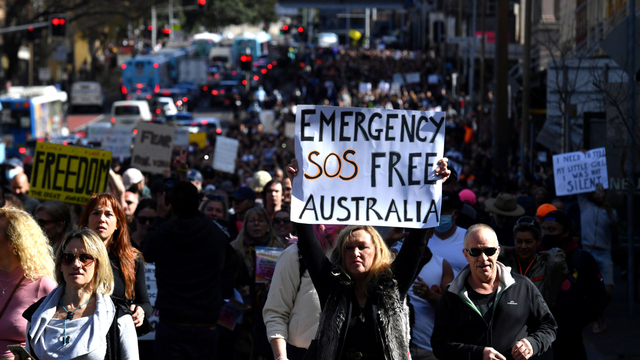 Aksi unjuk rasa anti lockdown di Sydney, Australia. Foto: NSW Police via REUTERS