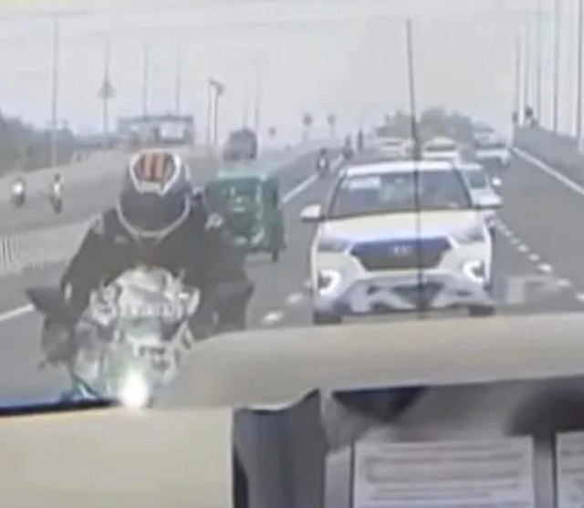 Yamaha R15 Anyar Bocor, Tertangkap Kamera Sedang Lakoni Uji Jalan (168928)