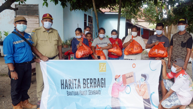 HARITA Nickel Distribusikan 1.500 Paket Sembako untuk Warga Terdampak Pandemi (289155)