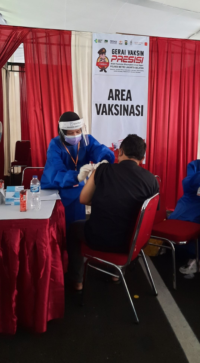 McDonald’s dan Polres Jaksel Gelar Vaksinasi, Targetkan 3.000 Penerima Vaksin (1082352)