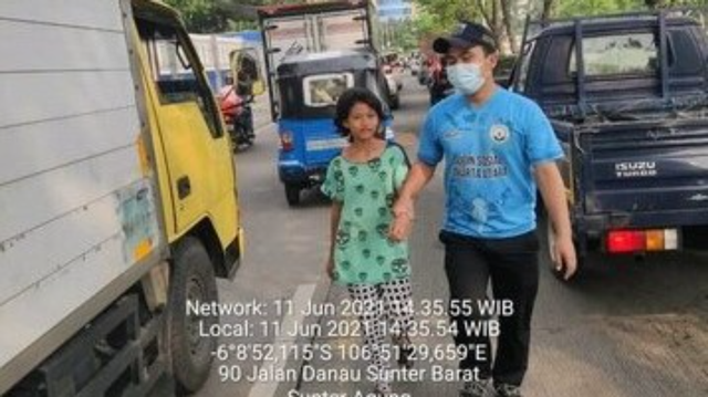 Anak Jalanan yang sedang dijangkau oleh Satgas P3S                      dok : pribadi