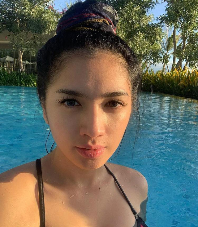 9 Artis yang Kerap Tampil Tanpa Makeup dan Tetap Mempesona (40383)