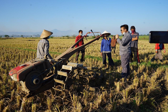 Manfaatkan Alsintan, Panen Raya Petani di Bandung Melonjak Drastis (309994)