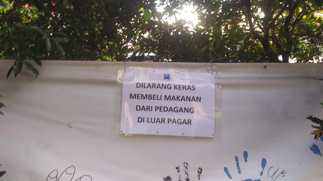 Viral Pasien Isoman di Hotel Daan Mogot Beli Bakso Keliling (56083)