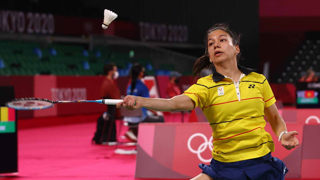 Lianne Tan dari Belgia beraksi saat melawan Gregoria Mariska Tunjung dari Indonesia pada Babak Grup Olimpiade Tokyo 2020, Rabu (28/7/2021). Foto: Leonhard Foeger/REUTERS