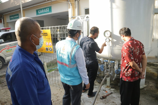 PLN salurkan bantuan oksigen pada rumah sakit di Yogyakarta dan Jawa Tengah. Foto: istimewa