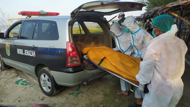 Seorang Lelaki Ditemukan Meninggal di Kawasan Pantai Cemara Tuban (154691)