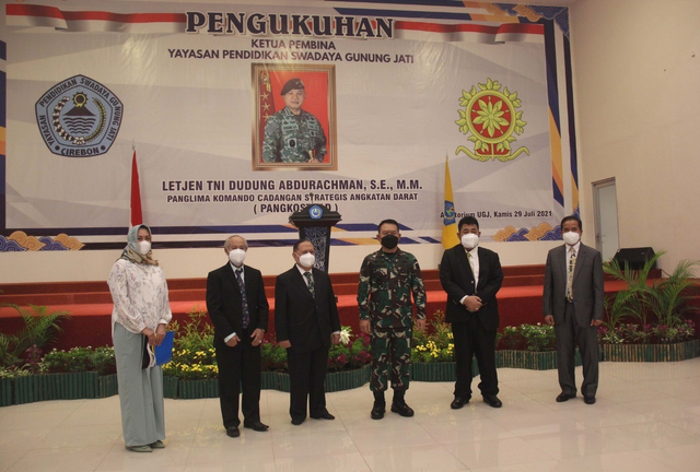 Pengukuhan Pangkostrad Letjen TNI Dudung Abdurachman sebagai Ketua Pembina YPSGJ.(Juan)