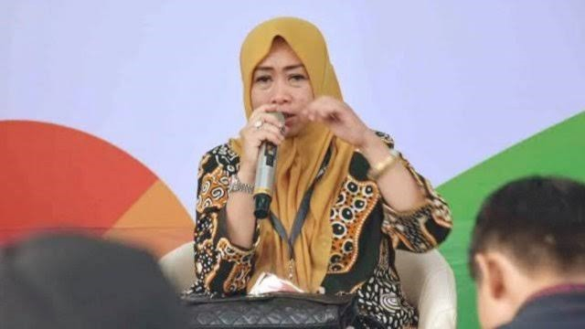 Plt Kepala Dinas Sosial Kota Makassar Rusmayani Madjid. Foto: Dok. Istimewa