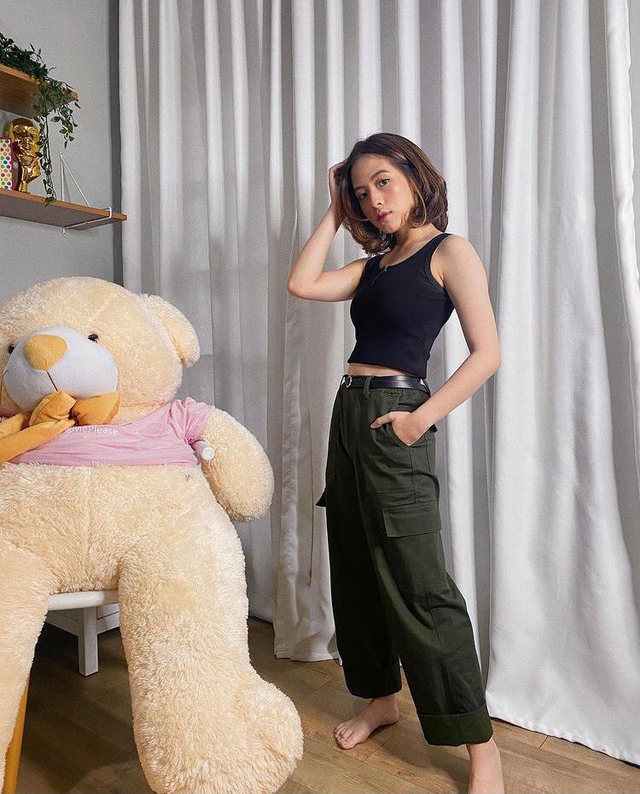 Potret Adhisty Zara yang Viral karena Diduga Ciuman dengan Eks Rachel Vennya (63350)