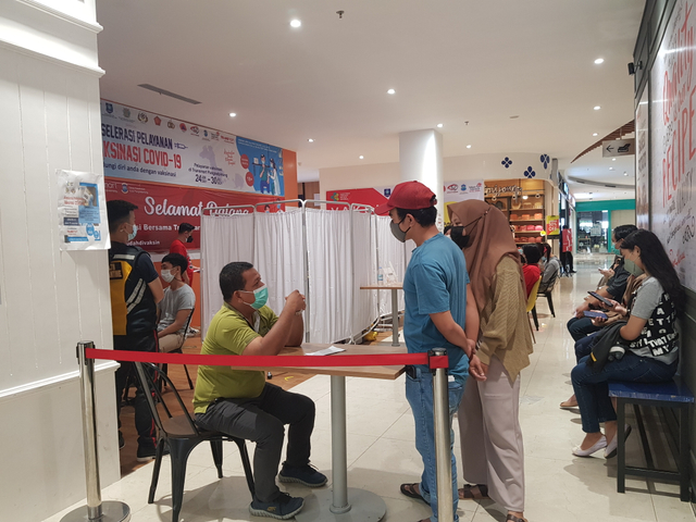 KKP Pangkalpinang Gelar Vaksinasi Tahap Dua di Mal Transmart (26486)