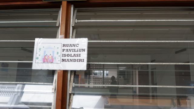 Sejumlah kamar di Rumah Pembinaan Carolus Borromeus (RPCB) Syantikara Yogyakarta kini diperuntukkan untuk isolasi pasien corona. Foto: Arfiansyah Panji Purnandaru/kumparan