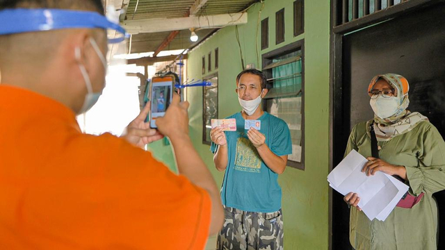 95% Bantuan Sosial Tunai di DKI Jakarta Sudah Disalurkan oleh Pos Indonesia (173537)