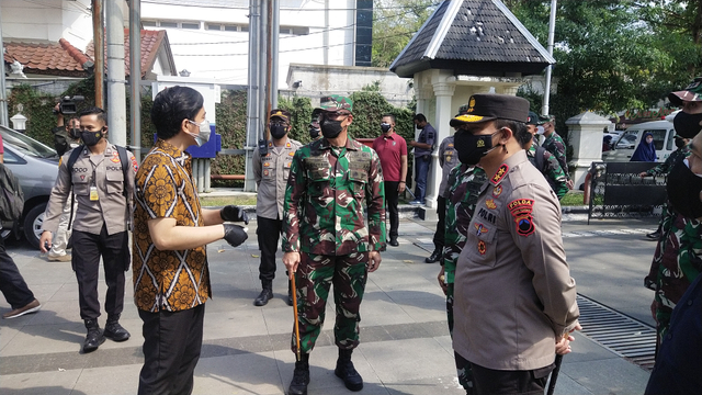 Gibran Rakabuming Upayakan Pengisian Oksigen Gratis Tersedia Tiap Hari (88088)