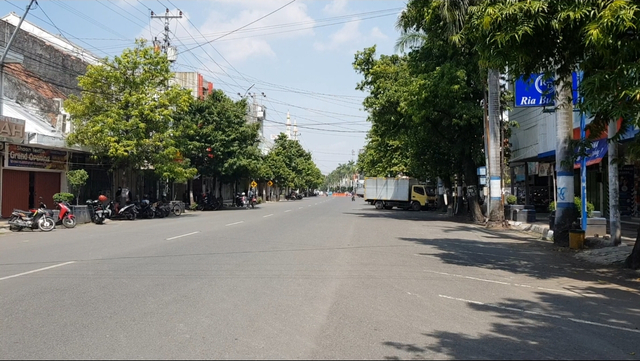 Jalan Ahmad Yani Kota Tegal. (Foto: Irsyam Faiz)