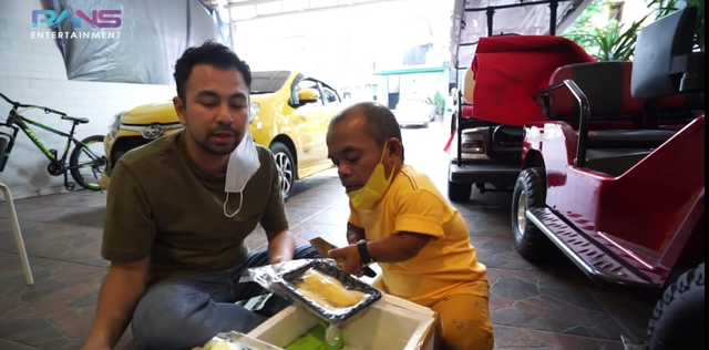 Ucok Baba Beri Durian, Raffi Ahmad: Minggu Kita Kirim Mobil (66640)