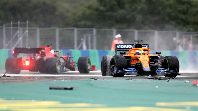 Momen kecelakaan di F1 Grand Prix Hongaria di Hungaroring, Budapest, Hongaria. Foto: David W Cerny/REUTERS