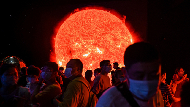 Planetarium di Shanghai, China. Foto: AFP/HECTOR RETAMAL