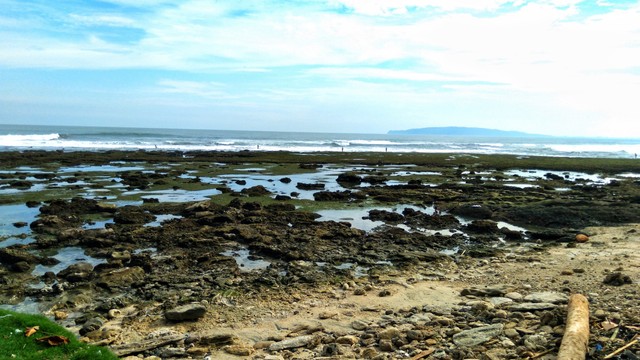 Ilustrasi pasang surut air laut. Foto: Shutter Stock